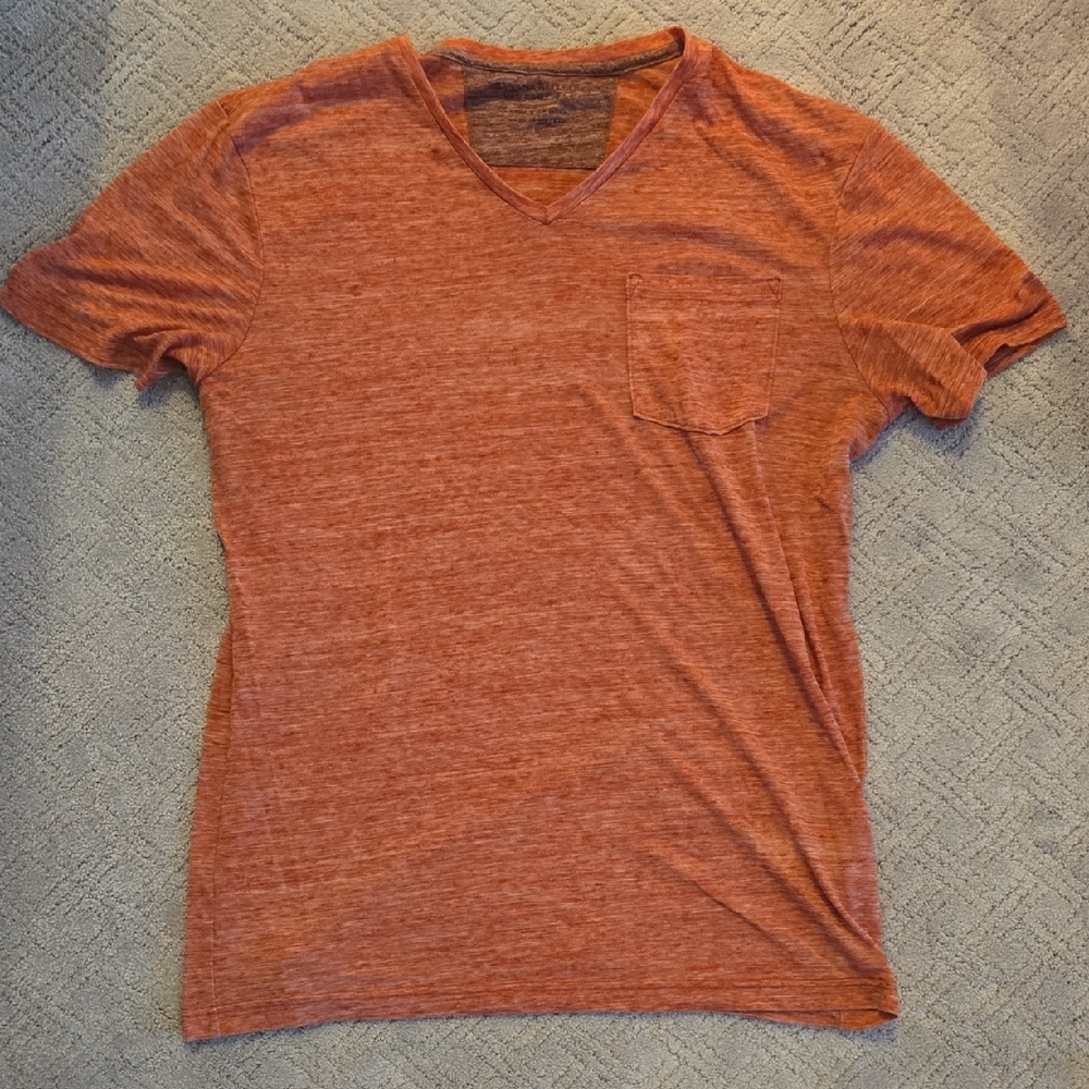 Banana Republic Men's Heathered Orange V-Neck Tee